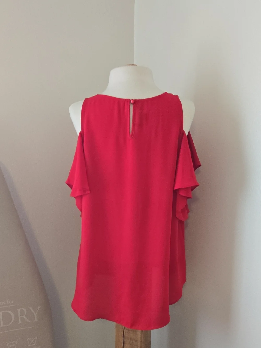 Women's Red Cold-Shoulder Ruffle Blouse - Picture 4 of 10